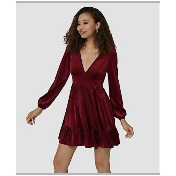 Halara Velvet Mini Dress Women XS Wine Red NWT‎ Deep V Neck Ruffled Hem Stretch - Picture 2 of 9